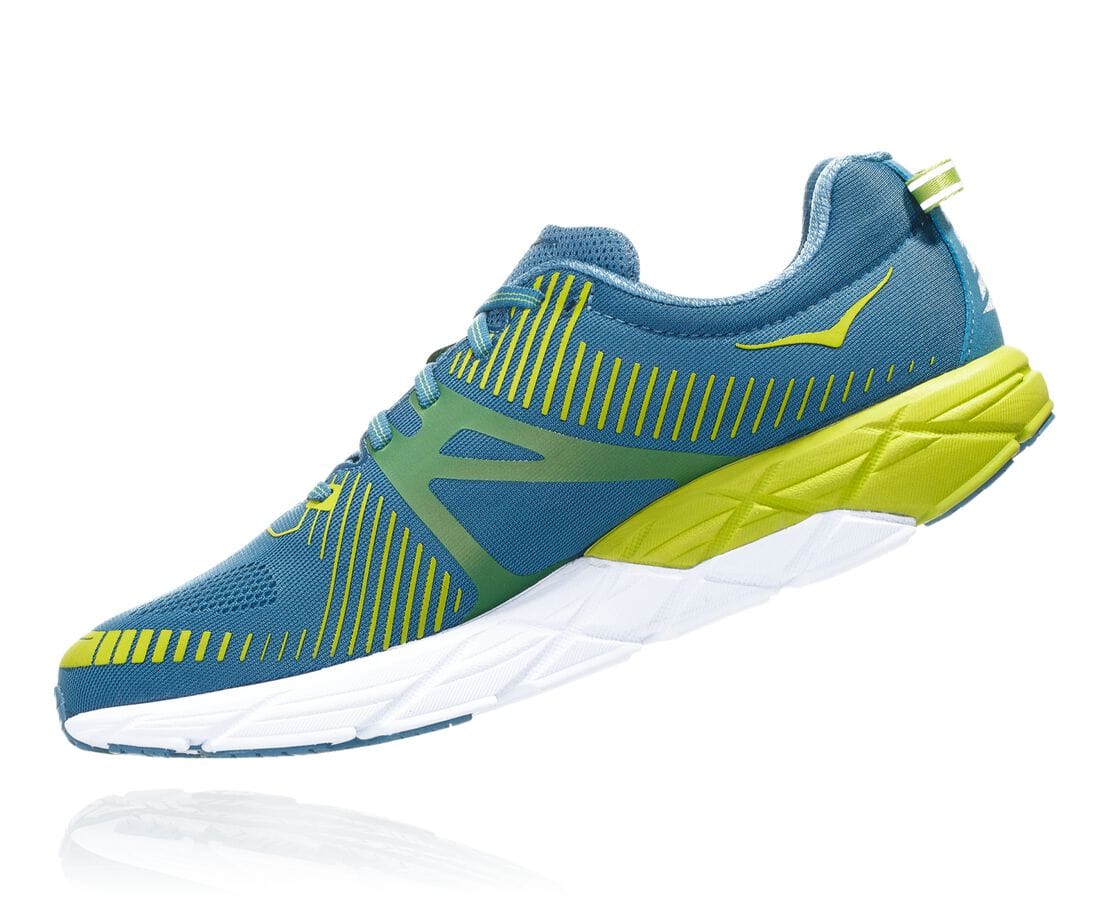 Hoka one sales one tracer 2